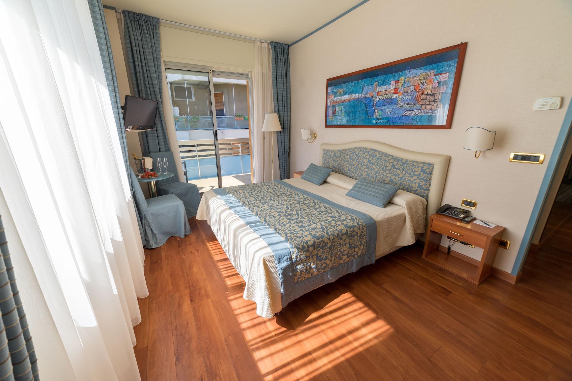 Garden Lido Hotel 4*